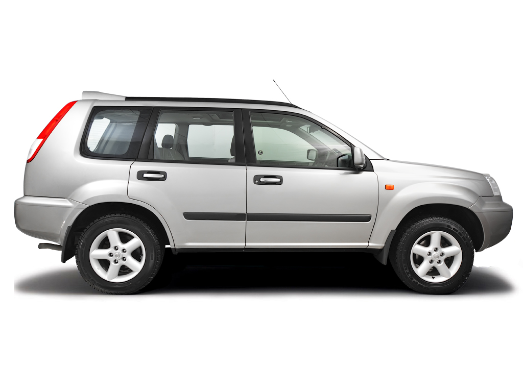 Checking screen wash Nissan X-Trail 2001 - 2007 Petrol 2.0