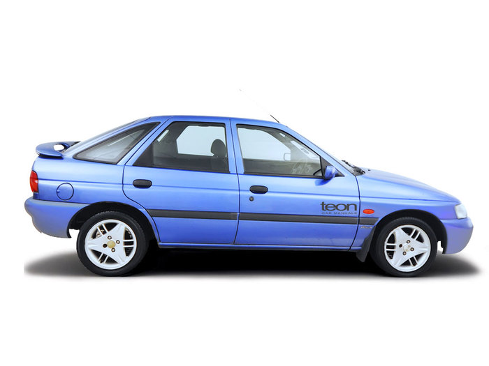ford escort 1990 2000 1 6i opening the bonnet haynes publishing