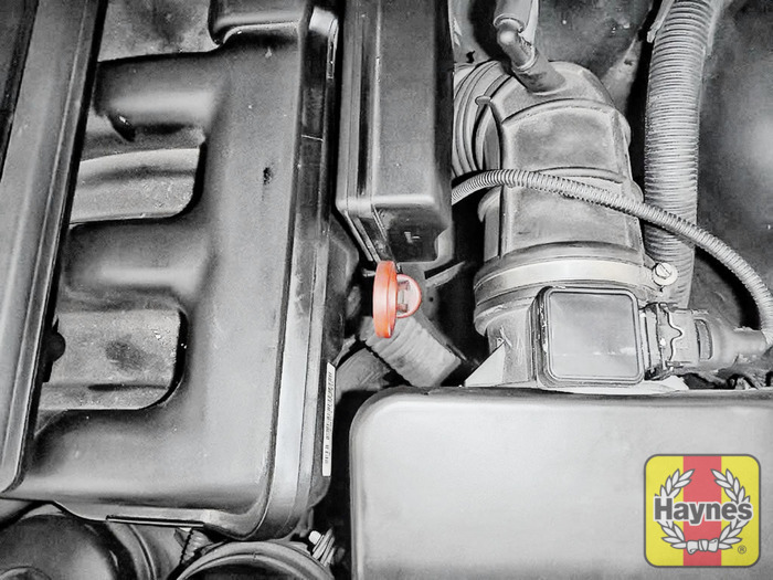 BMW X3 (2003 2010) X3 2.5 Checking oil level Haynes Publishing