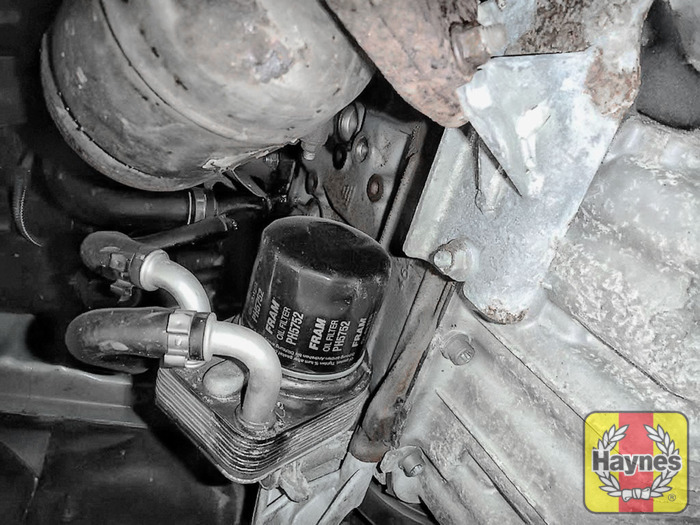 Oil Change Locations >> Fiat Stilo (2004 - 2006) 1.9 JTD - Oil filter change - Haynes Publishing Oil Change Locations >> Fiat Stilo (2004 - 2006) 1.9 JTD - Oil filter change - Haynes Publishing