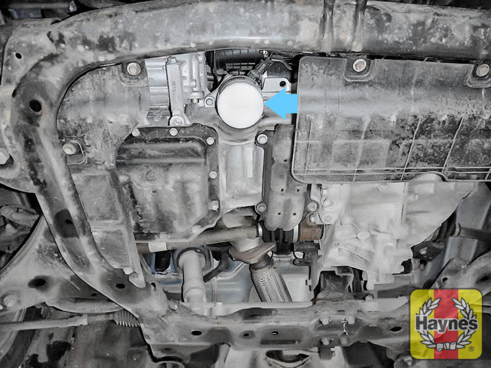 Hyundai i30 (2007 2012) 1.4 Oil filter change Haynes Publishing