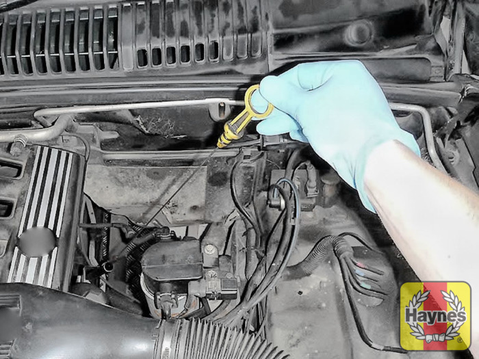 Land Rover Range Rover (1994 2001) 2.5 TD Oil filter change