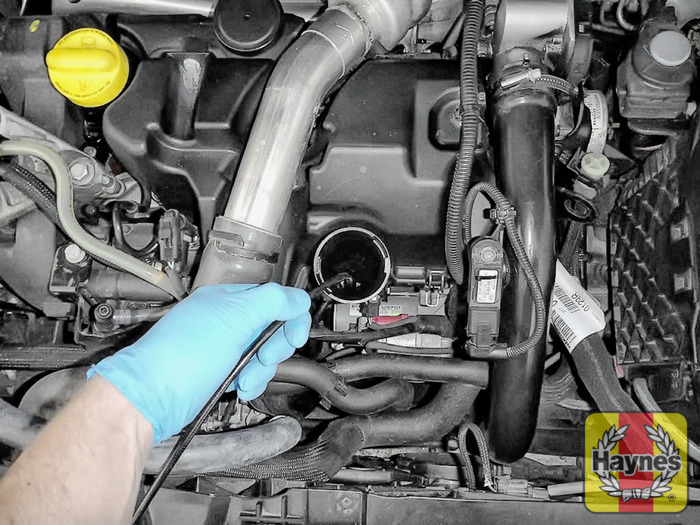 Renault Megane (2008 2017) 1.5 DCi Vacuum oil extraction Haynes