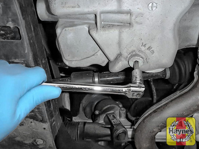 Opel Astra (2009 2013) 1.4 16v Oil change Haynes Publishing