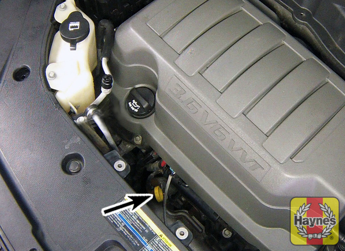 GMC Acadia (2007 2015) 3.6 V6 Oil filter change Haynes Publishing