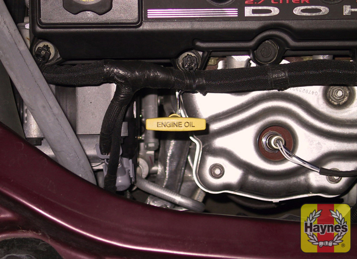 Chrysler Sebring (1995 2005) 2.5 Fluid level checks Haynes Publishing